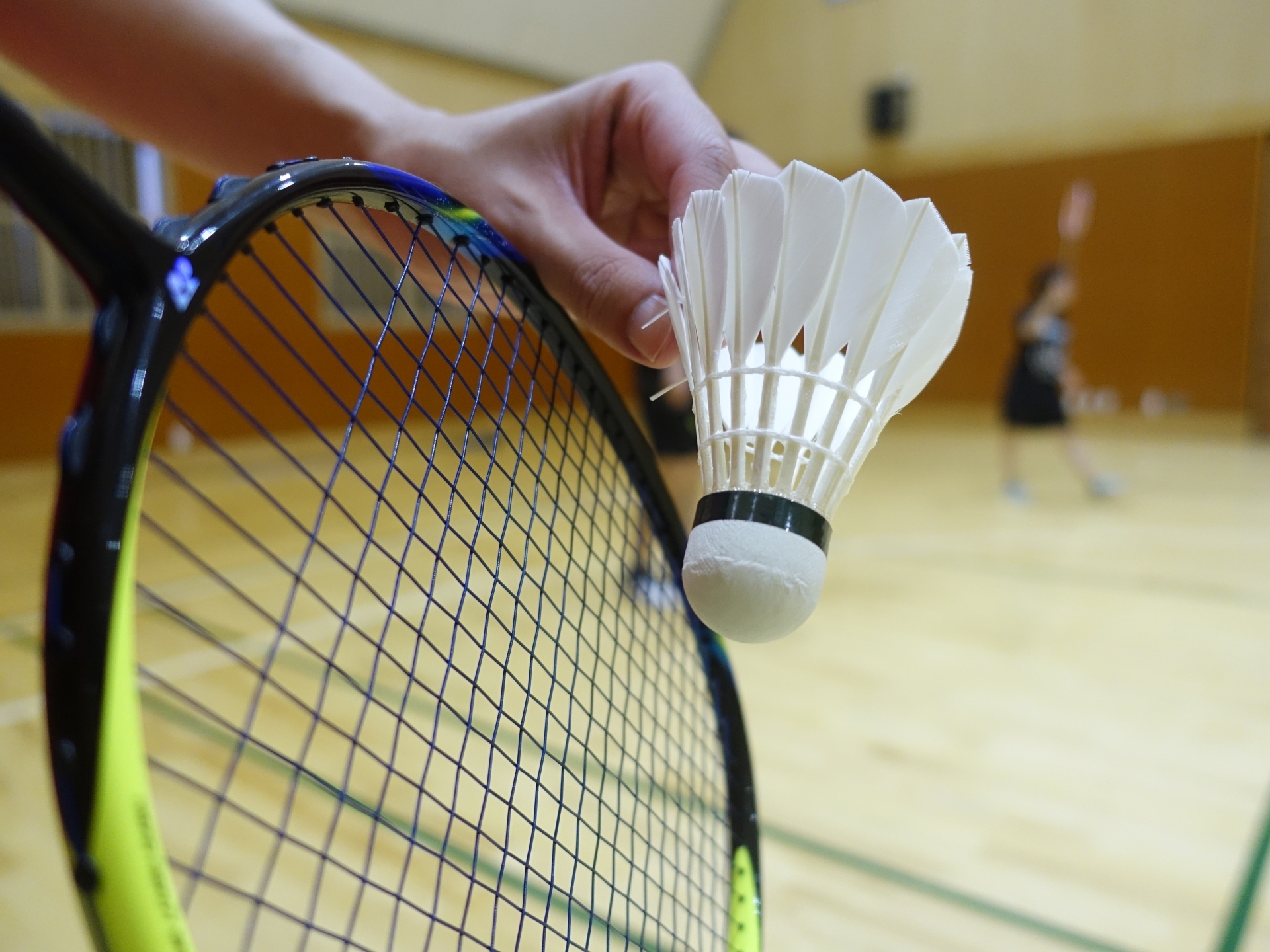 バドミントン